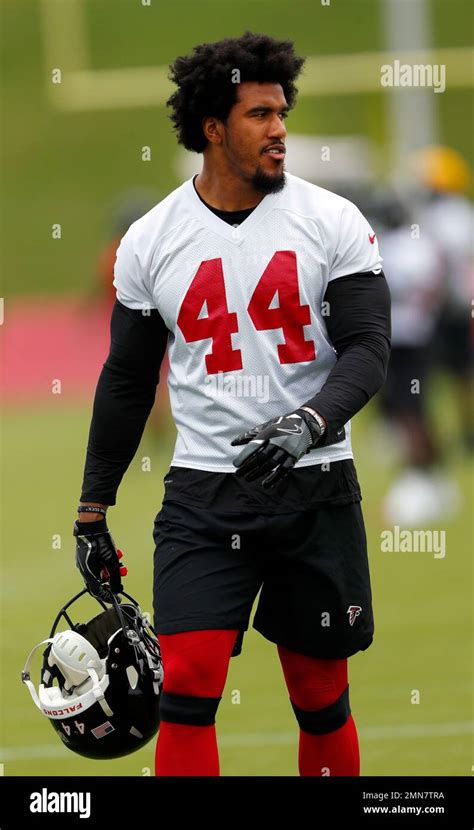 Atlanta Falcons Linebacker Vic Beasley