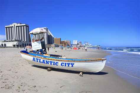 Atlantic City, NJ beach