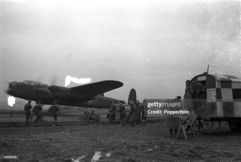 Avro Lancaster bomber carrying G.P. 5000 lb. Mk 1 bomb