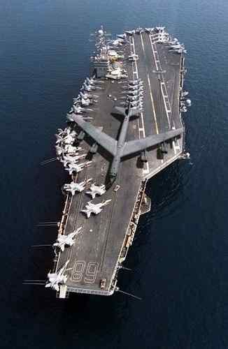 B-52 aircraft carrier concept