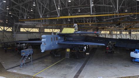 B-52 Maintenance