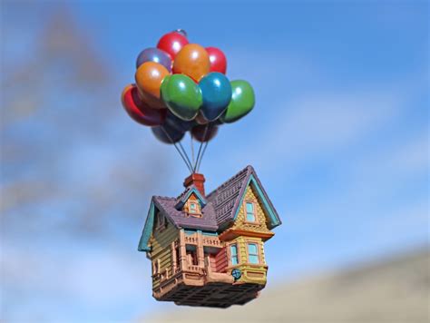 Balloon Up House Image 1