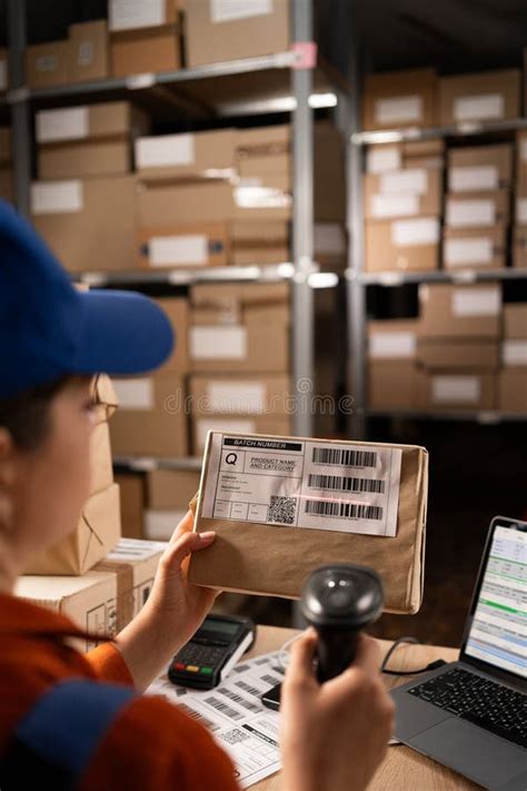 Barcode Scanner Shipment Tracking