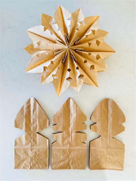 Basic paper bag snowflake template