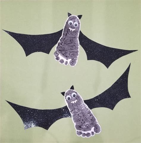 Bat handprint art for kids