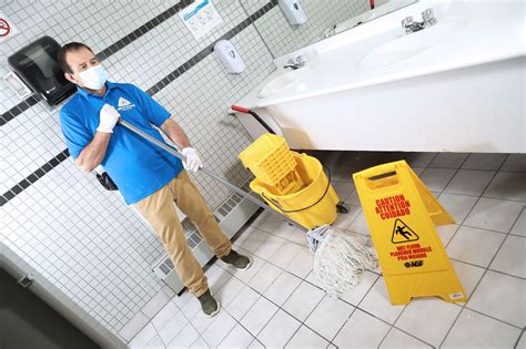 Bathroom cleaning services