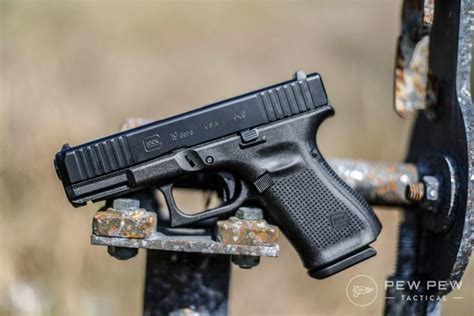 Glock 19 handgun