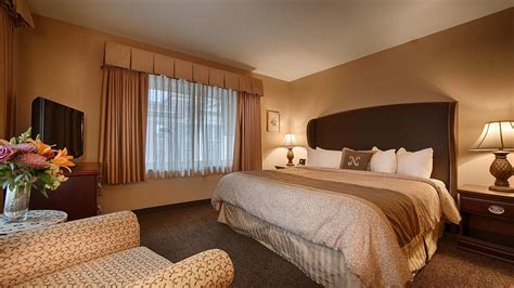 Best Western Plus Normandy Inn Suites Target Field