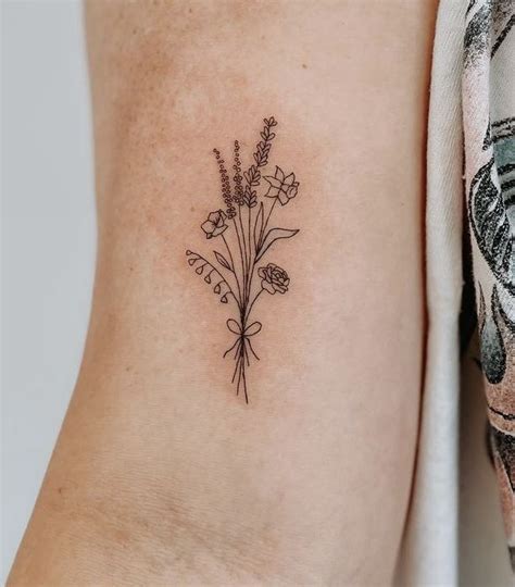 Birth Flower Bouquet Tattoo Trends