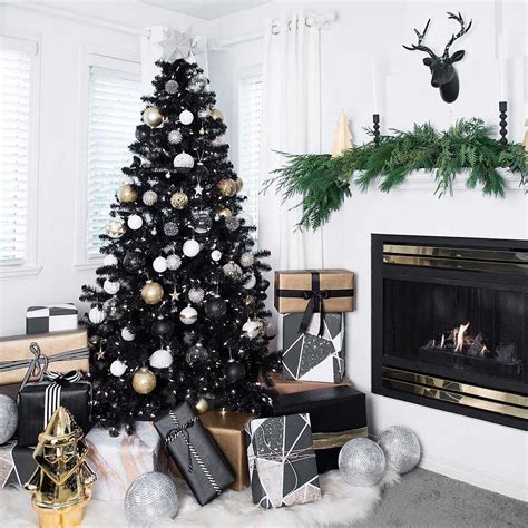 Black Christmas Tree Inspiration