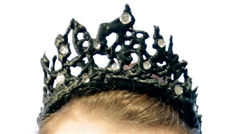 Black Swan Crown Inspiration 2