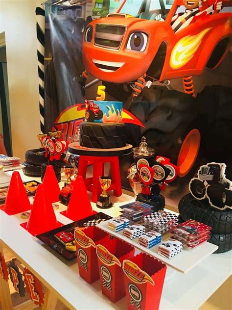 Blaze and the Monster Machines Party Favors