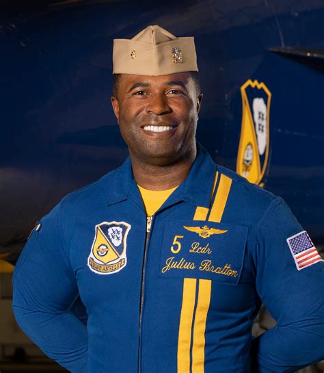 Blue Angels Pilots Solo Performance