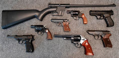 Bond Guns Collection