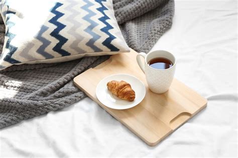 Breakfast in bed templates to surprise loved one