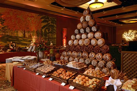 Broadmoor Hotel's holiday dinner