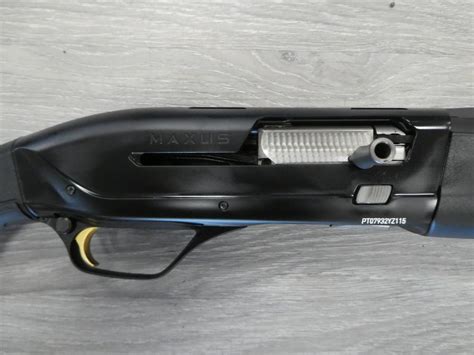 Browning Maxus Left-Hand is a popular choice among left-handed shooters