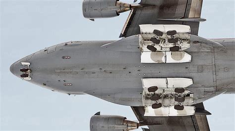 C-17 Globemaster Landing Gear System