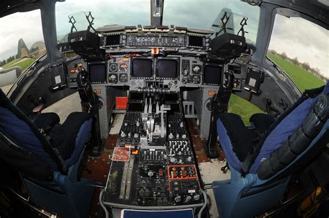 C-17 Globemaster Cockpit