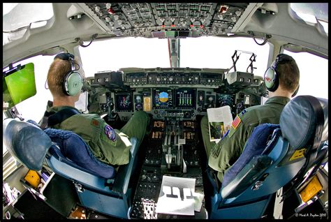 C-17 pilots' cockpit