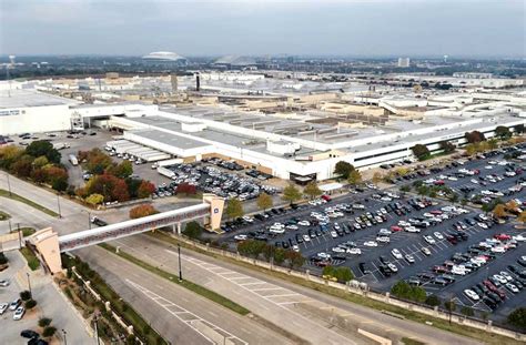 Cadillac Arlington Assembly Plant