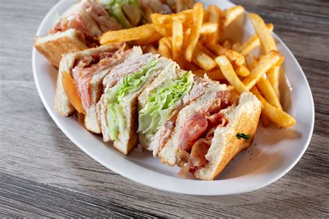 A delicious California turkey club sub