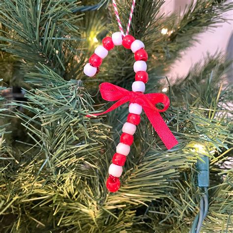 Candy Cane Beaded Ornament Pattern