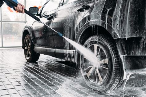 Benefits of Regular Car Washing