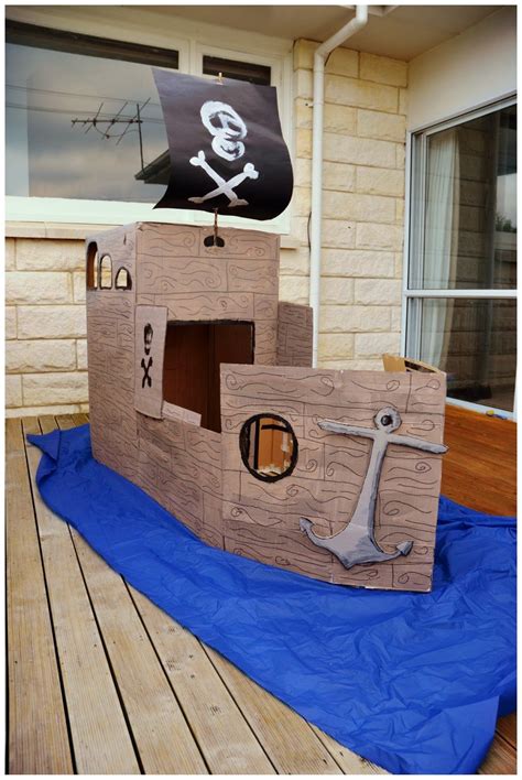 Simple Cardboard Box Pirate Ship