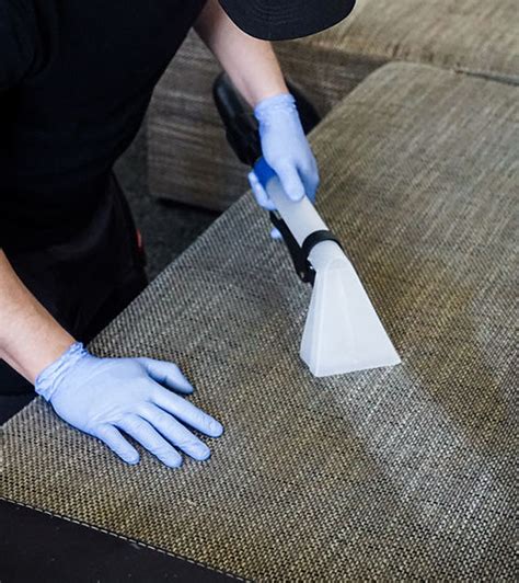 Carpet Cleaning Team Example