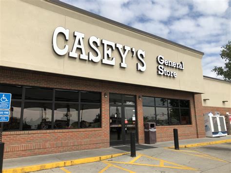 Image of a customer using food stamps at a Casey's General Store