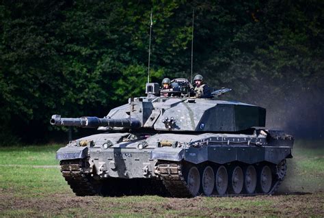 Challenger 2 UK