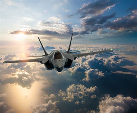 Challenges F-35 Acquisition