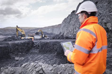 Challenges Faced by Mining Professionals