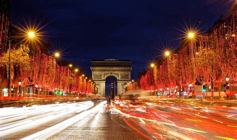 People strolling along the Champs-Élysées