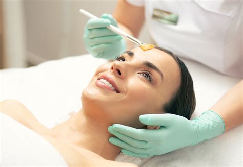 Chemical peels in Nashville