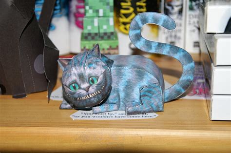 Cheshire Cat paper craft