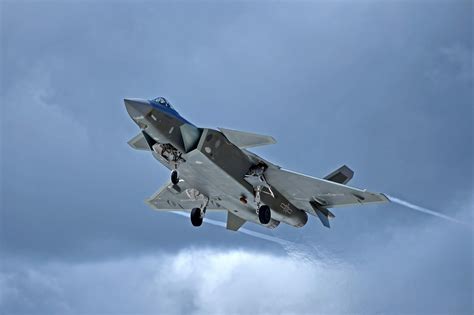 China's Advanced Fighter Aircraft