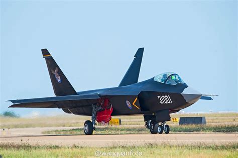 J-31 stealth fighter jet