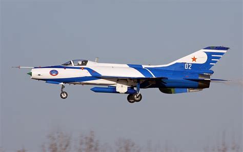 J-7 fighter jet