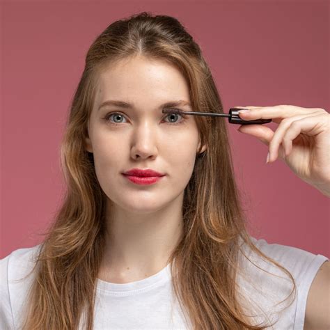 Choosing the Right Eyebrow Products