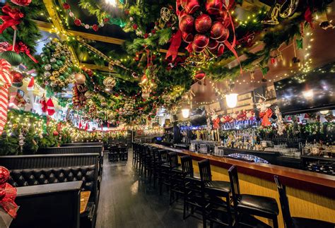 Christmas Decor for Restaurants