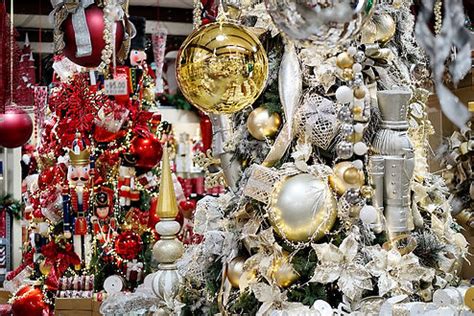 Christmas Decorations Wholesale