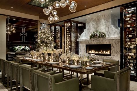 Christmas dinner restaurants with private rooms