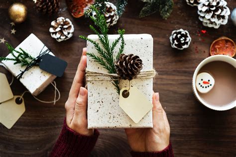 Christmas Gift Ideas for Employees