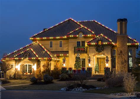 Christmas Lights for Roof Designs