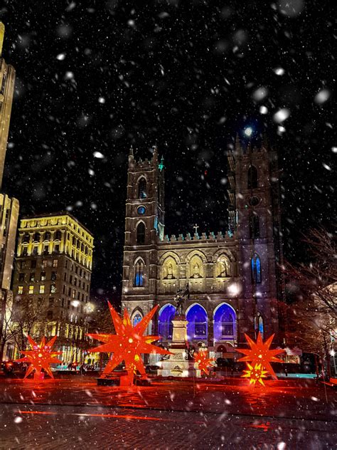 Christmas Lights and Decorations in Montreal