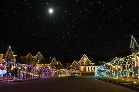 Christmas Lights Neighborhoods in Madison, WI