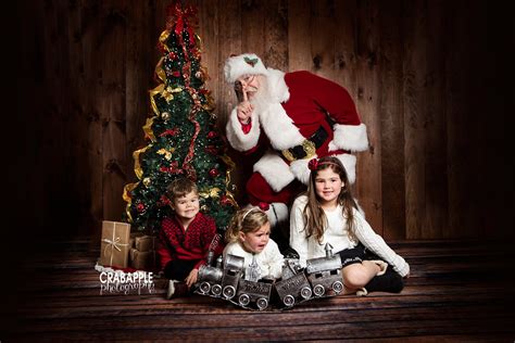 Posing and composition for Christmas photography