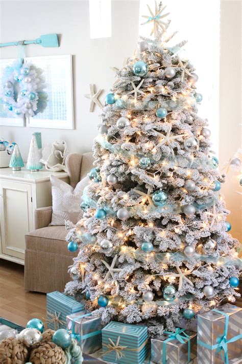 Coastal Christmas tree decorating ideas